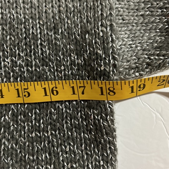 Liz Claiborne Women’s Ombre Long Sleeve Heavy Pullover Cable Knit Petite Medium - Picture 5 of 6